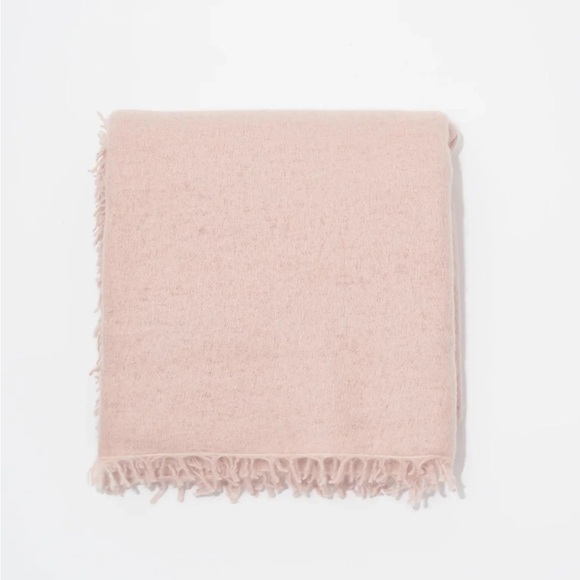 COMMUNITIE CASHMERE FELTED STOLE OLD ROSE - Picture 3 of 3